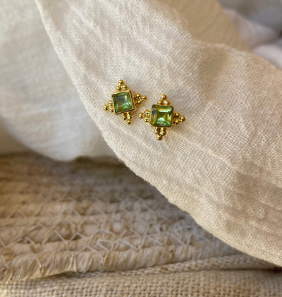 Peridot Gold Tiny Studs, Leo Birthstone, August Birth Stone Studs, Green Earrings, Tiny Green and Gold Studs Earrings, Everyday Studs